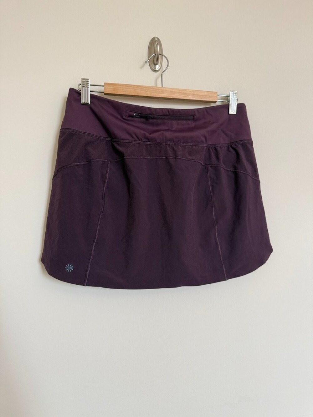 Athleta Run With It Purple Skort Medium Tennis Golf Running Athleisure Skirt - Picture 5 of 8